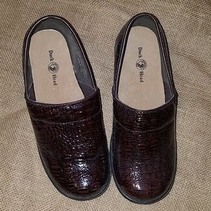 EUC Duck Head Women's brownShoes/Clogs, size 6 1/2